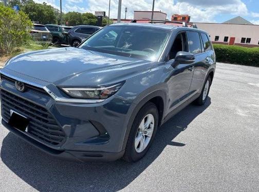 Storm 2025 Toyota Grand Highlander LE