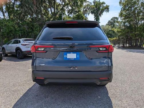 Storm 2025 Toyota Grand Highlander LE