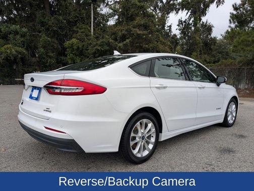 2019 Ford Fusion Hybrid SE