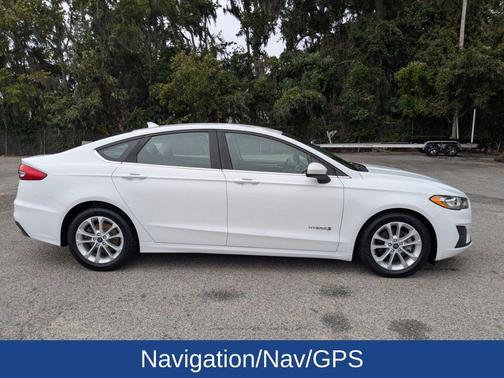 2019 Ford Fusion Hybrid SE