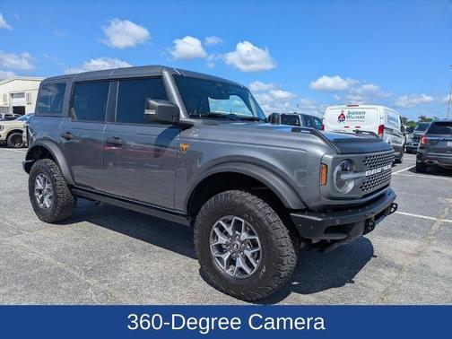 CARBONIZED GRAY METALLIC 2024 Ford Bronco BADLANDS