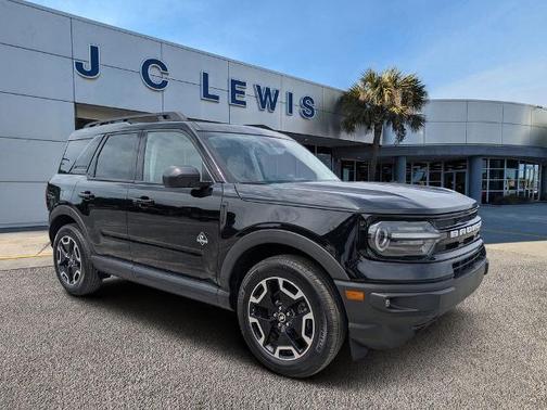 SHADOW BLACK 2024 Ford Bronco Sport OUTER BANKS