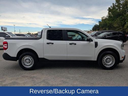 2022 Ford Maverick XL
