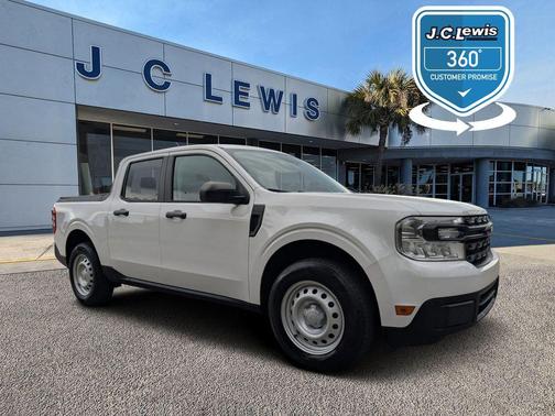 2022 Ford Maverick XL