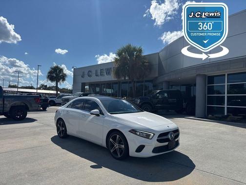 2022 Mercedes-Benz A-Class A 220 4MATIC