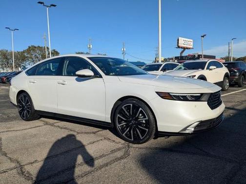 2024 Honda Accord TOURING