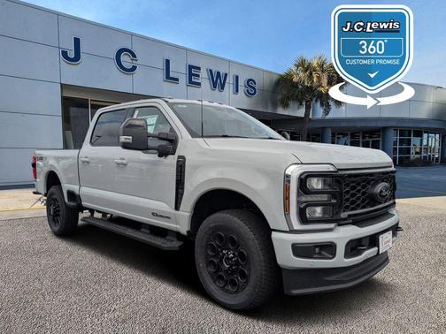 2025 Ford F-350 Lariat Super Duty
