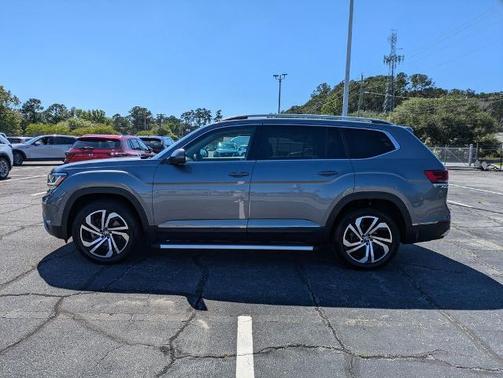 Platinum Gray Metallic 2021 Volkswagen Atlas 3.6 SEL PREMIUM