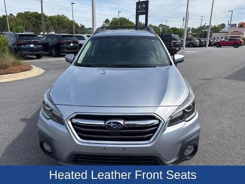 Ice Silver Metallic 2018 Subaru Outback 2.5I LIMITED