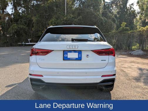 2021 Audi Q3 45 S line Premium