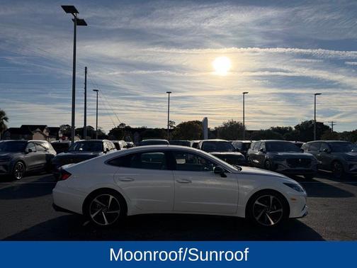 2022 Hyundai SONATA SEL Plus