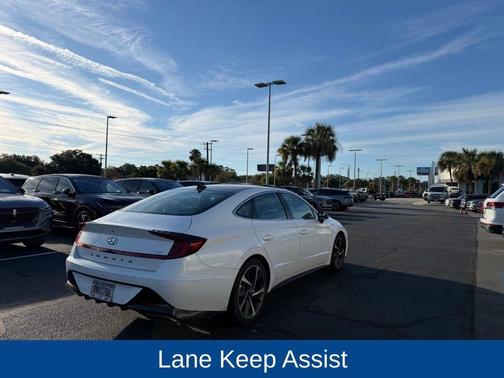 2022 Hyundai SONATA SEL Plus