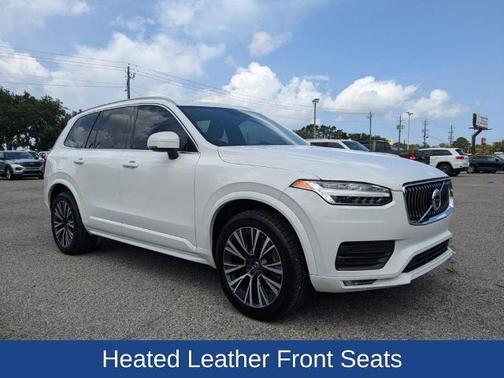 2022 Volvo XC90 T6 MOMENTUM 6 PASSENGER