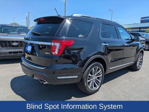 AGATE BLACK 2019 Ford Explorer PLATINUM