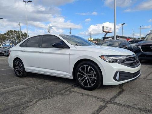 2024 Volkswagen Jetta 1.5T SPORT