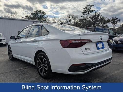 2024 Volkswagen Jetta 1.5T SPORT