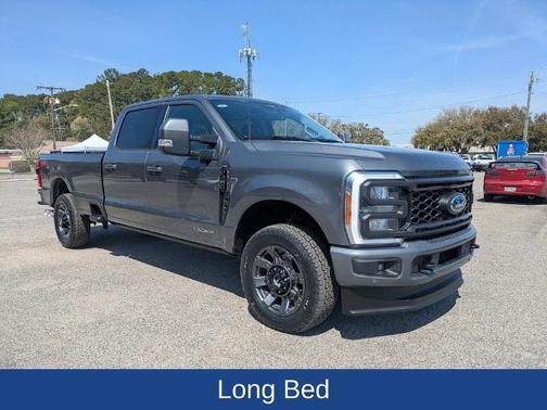 2023 Ford F-350 LARIAT SUPER DUTY