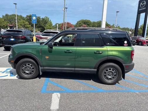 ERUPTION GREEN METALLIC 2024 Ford Bronco Sport BADLANDS