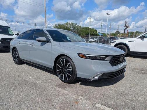 Urban Gray Pearl 2024 Honda Accord TOURING