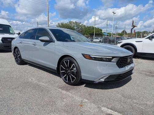 Urban Gray Pearl 2024 Honda Accord TOURING