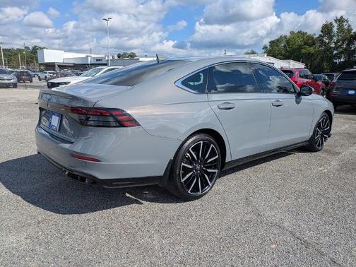 Urban Gray Pearl 2024 Honda Accord TOURING