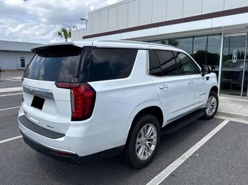Summit White 2024 GMC Yukon SLT