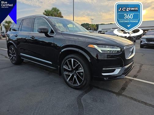 2023 Volvo XC90 B6 Plus 7-Seater