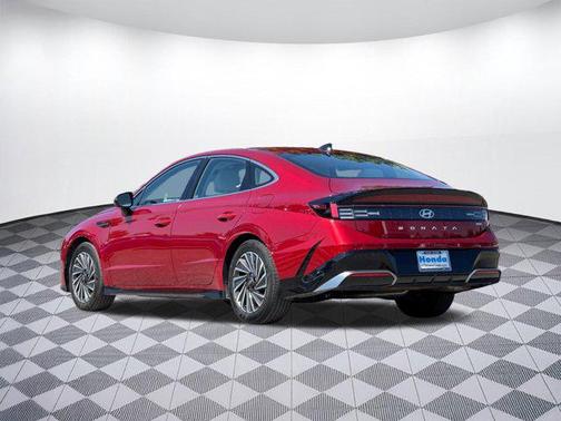 2024 Hyundai SONATA Hybrid SE