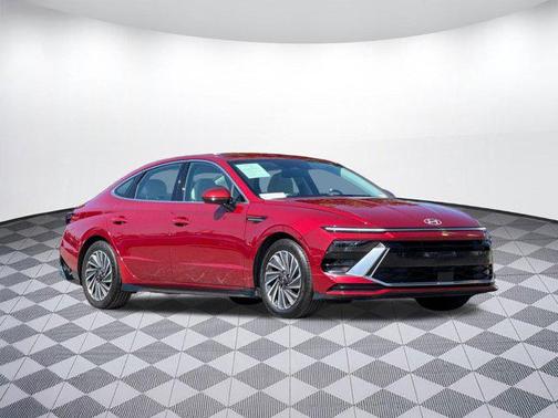 2024 Hyundai SONATA Hybrid SE