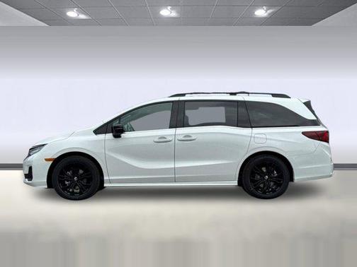 Platinum White Pearl 2026 Honda Odyssey Sport-L