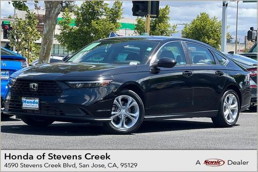Crystal Black Pearl 2023 Honda Accord LX 1.5T