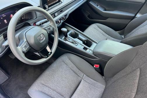 Crystal Black Pearl 2023 Honda Accord LX 1.5T