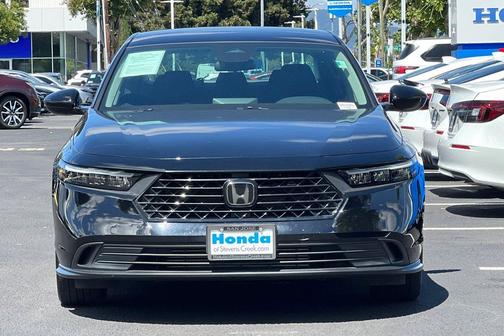Crystal Black Pearl 2023 Honda Accord LX 1.5T