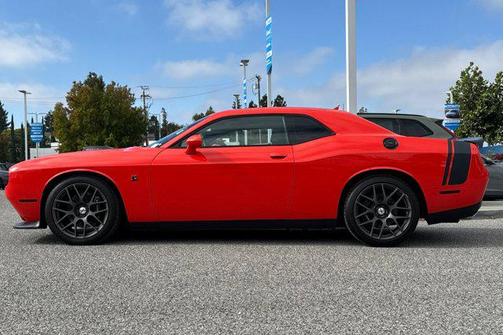 2016 Dodge Challenger R/T Scat Pack