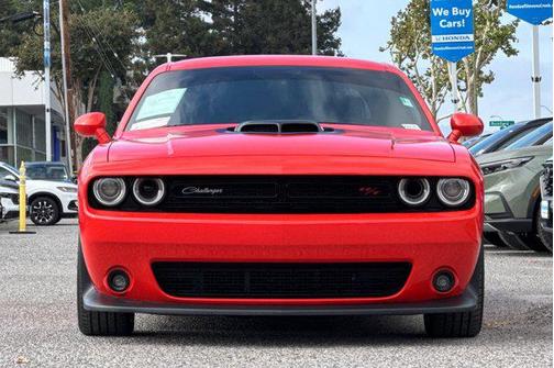 2016 Dodge Challenger R/T Scat Pack