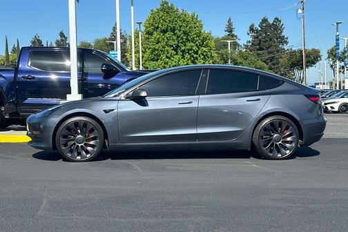 Midnight Silver Metallic 2023 Tesla Model 3 Performance