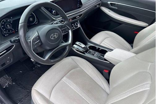 2023 Hyundai SONATA Limited