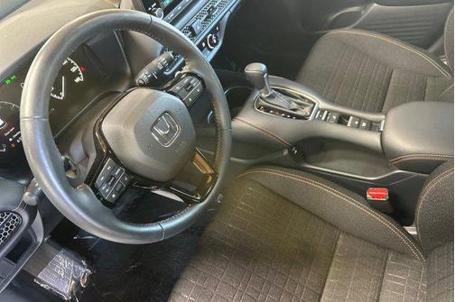 Nordic Forest Pearl 2024 Honda HR-V 2WD Sport