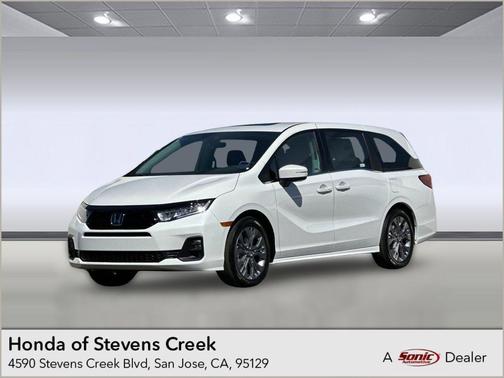 Platinum White Pearl 2026 Honda Odyssey Touring