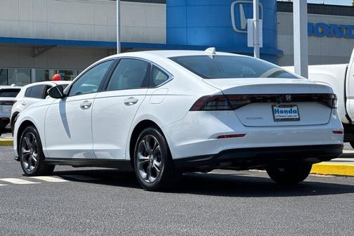 Platinum White Pearl 2023 Honda Accord EX