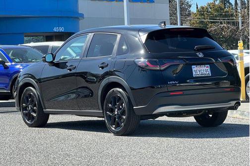 2023 Honda HR-V 2WD Sport