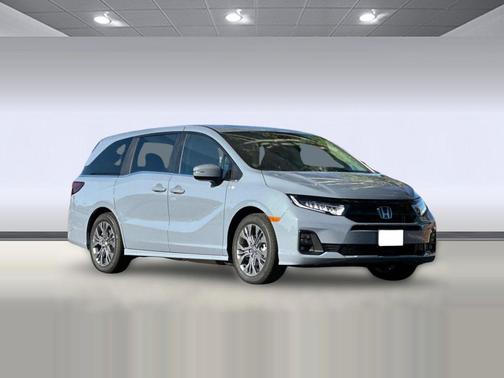 Sonic Gray Pearl 2026 Honda Odyssey Touring