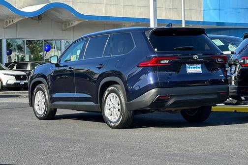 Blueprint 2025 Toyota Grand Highlander XLE