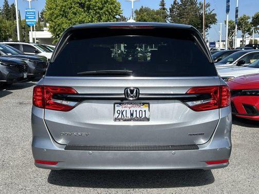 2024 Honda Odyssey Touring