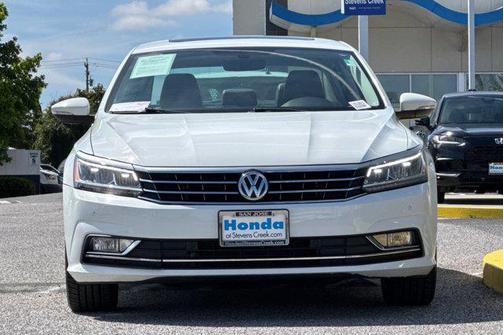 2018 Volkswagen Passat 2.0T SE
