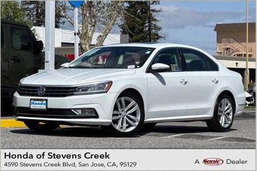 2018 Volkswagen Passat 2.0T SE