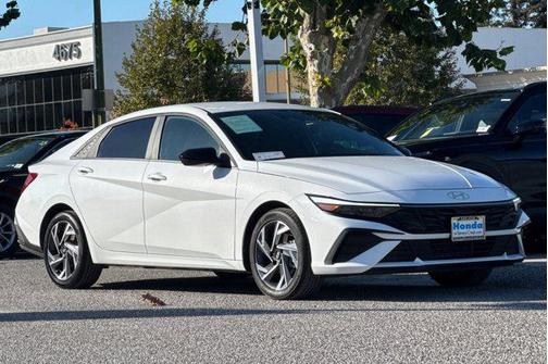 2025 Hyundai ELANTRA Sport