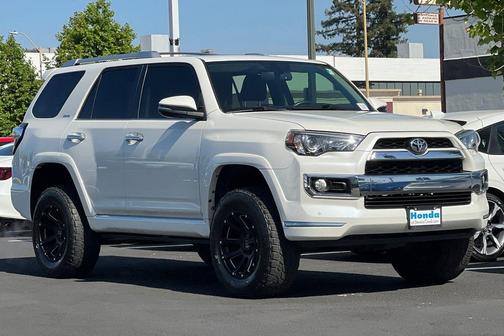 Blizzard Pearl 2017 Toyota 4Runner SR5 Premium