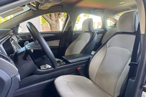 MAGNETIC METALLIC 2020 Ford Fusion SE