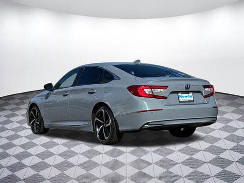 2022 Honda Accord Hybrid Touring